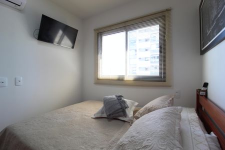 Quarto Suíte de kitnet/studio para alugar com 1 quarto, 24m² em Vila Nova Conceição, São Paulo