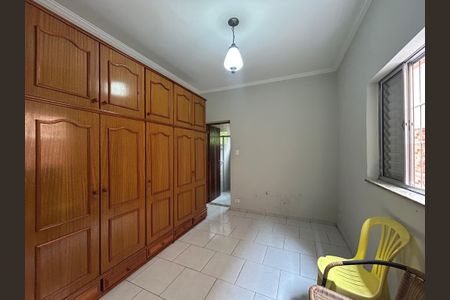 Suíte  de casa para alugar com 3 quartos, 180m² em Parque Sao Domingos, São Paulo