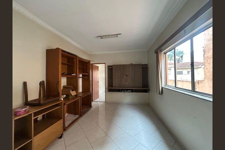 Sala de TV de casa para alugar com 3 quartos, 180m² em Parque Sao Domingos, São Paulo