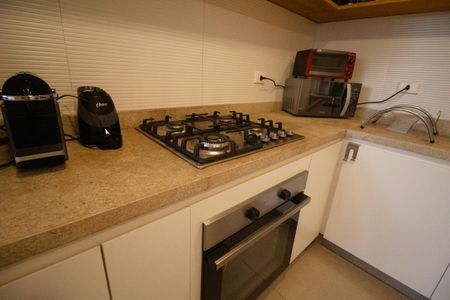 Apartamento à venda com 75m², 2 quartos e sem vaga