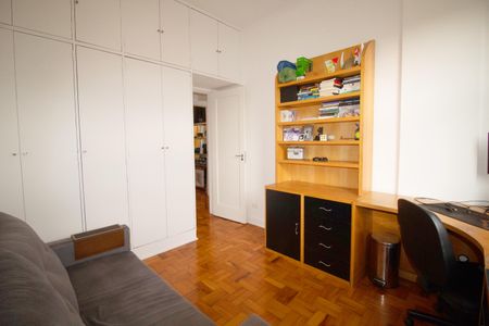 Apartamento à venda com 75m², 2 quartos e sem vaga