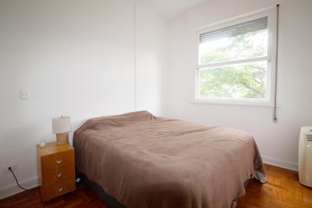 Apartamento à venda com 75m², 2 quartos e sem vaga