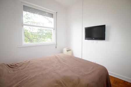 Apartamento à venda com 75m², 2 quartos e sem vaga