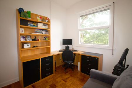 Apartamento à venda com 75m², 2 quartos e sem vaga