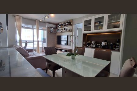 Sala de apartamento para alugar com 2 quartos, 74m² em Itacorubi, Florianópolis