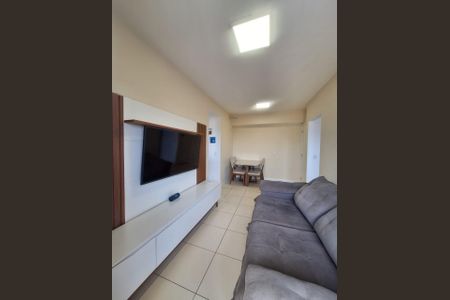 Sala de apartamento para alugar com 2 quartos, 58m² em São Francisco Xavier, Rio de Janeiro
