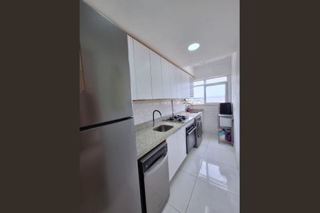 Cozinha e área de serviço de apartamento para alugar com 2 quartos, 58m² em São Francisco Xavier, Rio de Janeiro