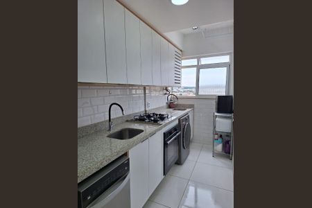 Cozinha e área de serviço de apartamento para alugar com 2 quartos, 58m² em São Francisco Xavier, Rio de Janeiro