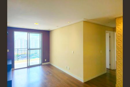 Sala  de apartamento para alugar com 2 quartos, 65m² em Picanço, Guarulhos