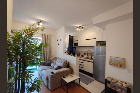 Apartamento à venda com 74m², 2 quartos e 1 vaga Apartamento à venda com 74m², 2 quartos e 1 vagaSala