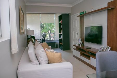Sala de apartamento à venda com 3 quartos, 94m² em Sion, Belo Horizonte