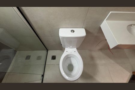 Apartamento à venda com 79m², 2 quartos e 1 vaga Apartamento à venda com 79m², 2 quartos e 1 vagaBanheiro