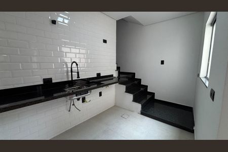 Apartamento à venda com 80m², 2 quartos e 1 vagaCozinha