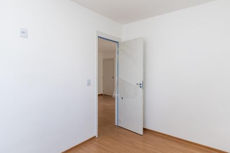 Quarto 2 de apartamento para alugar com 2 quartos, 43m² em Trevo, Belo Horizonte