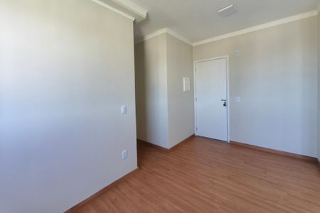 Sala de apartamento para alugar com 2 quartos, 44m² em Jardim Ibirapuera, Campinas