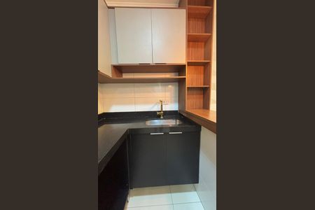 Apartamento para alugar com 100m², 2 quartos e 1 vaga Apartamento para alugar com 100m², 2 quartos e 1 vagaCozinha