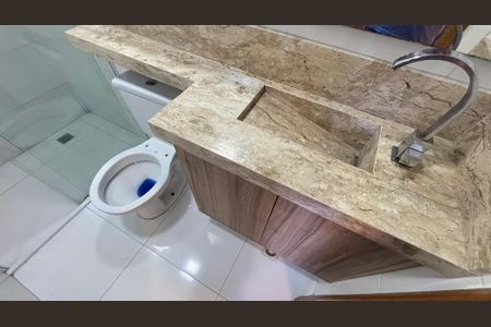 Apartamento para alugar com 100m², 2 quartos e 1 vaga Apartamento para alugar com 100m², 2 quartos e 1 vagaBanheiro