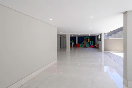 Apartamento para alugar com 110m², 4 quartos e 2 vagasÁrea comum - Salão de festas
