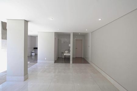 Apartamento para alugar com 110m², 4 quartos e 2 vagasÁrea comum - Salão de festas