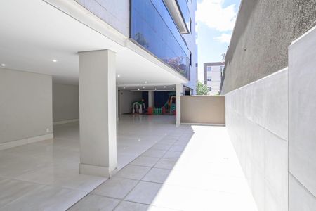 Apartamento para alugar com 110m², 4 quartos e 2 vagasÁrea comum - Salão de festas