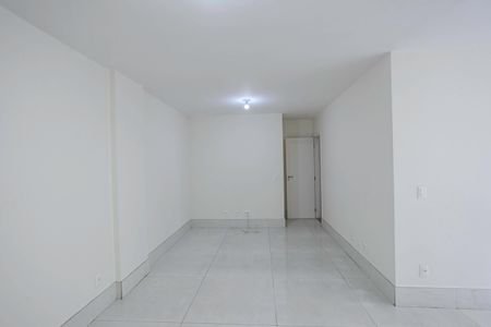 Apartamento para alugar com 110m², 4 quartos e 2 vagasSala