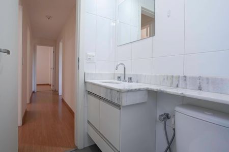 Apartamento para alugar com 110m², 4 quartos e 2 vagasBanheiro social 