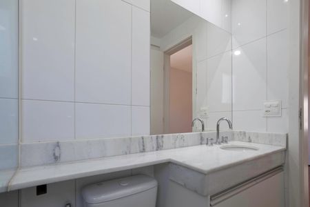 Apartamento para alugar com 110m², 4 quartos e 2 vagasBanheiro da suíte 