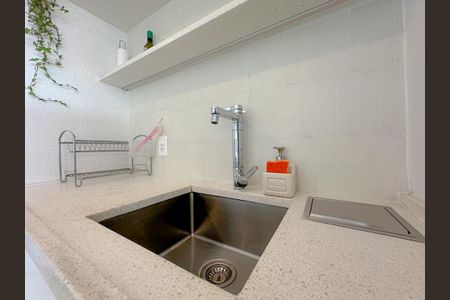 Cozinha de apartamento à venda com 2 quartos, 100m² em Alto da Lapa, São Paulo