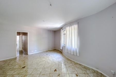 Apartamento à venda com 90m², 2 quartos e 1 vagaSala