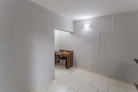 Sala de kitnet/studio para alugar com 1 quarto, 35m² em Santa Efigênia, Belo Horizonte