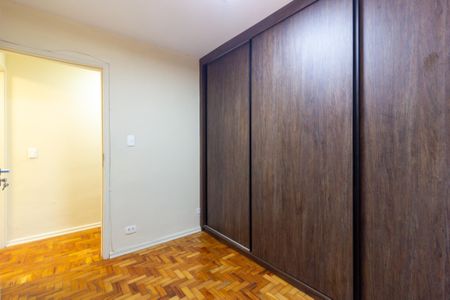 Quarto 1 de apartamento para alugar com 2 quartos, 50m² em Alto de Pinheiros, São Paulo