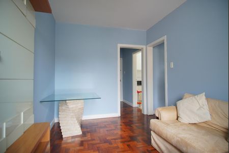 Sala de apartamento para alugar com 2 quartos, 65m² em São João, Porto Alegre