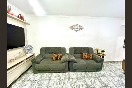 Sala de casa à venda com 2 quartos, 130m² em Jardim Santa Barbara, Guarulhos