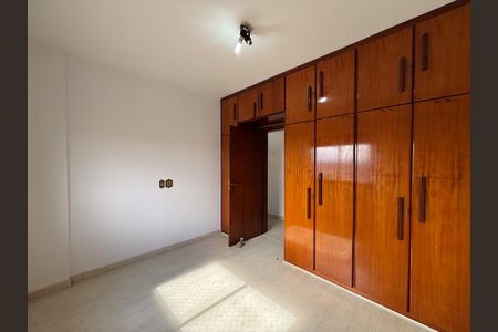 Apartamento para alugar com 180m², 4 quartos e 2 vagasQuarto 3
