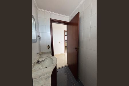 Apartamento para alugar com 180m², 4 quartos e 2 vagasLavabo