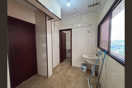 Apartamento para alugar com 180m², 4 quartos e 2 vagasÁrea de serviço