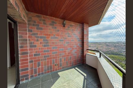 Apartamento para alugar com 180m², 4 quartos e 2 vagasVaranda da Sala 2