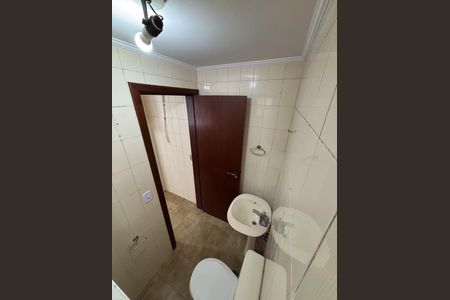 Apartamento para alugar com 180m², 4 quartos e 2 vagasBanheiro de serviço