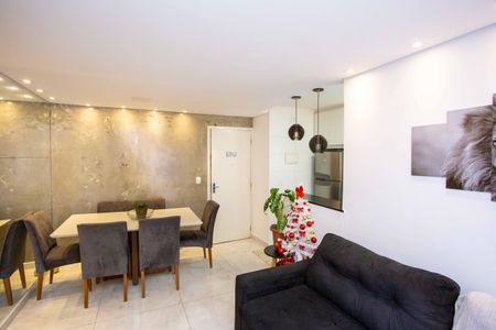 Sala de apartamento à venda com 2 quartos, 48m² em Jardim Gazuza, Diadema