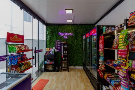 Apartamento para alugar com 42m², 2 quartos e sem vagaÁrea Comum - Mini Mercado  