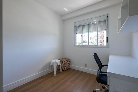 Quarto  de apartamento para alugar com 2 quartos, 66m² em Pinheiros, São Paulo