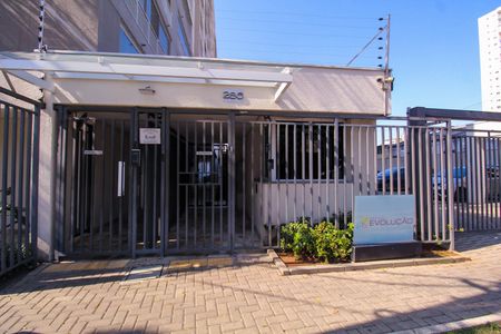 Apartamento para alugar com 49m², 2 quartos e 1 vaga Apartamento para alugar com 49m², 2 quartos e 1 vagaFachada