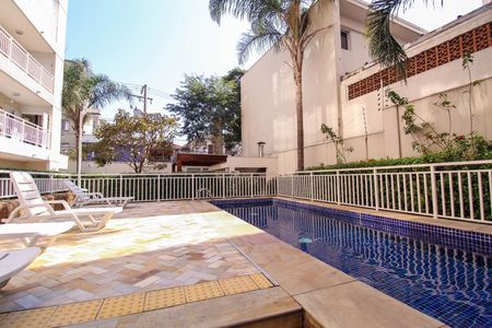 Apartamento para alugar com 49m², 2 quartos e 1 vaga Apartamento para alugar com 49m², 2 quartos e 1 vagaÁrea comum - Piscina