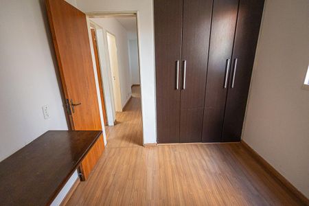 Quarto 2 de apartamento para alugar com 2 quartos, 60m² em Manacás, Belo Horizonte