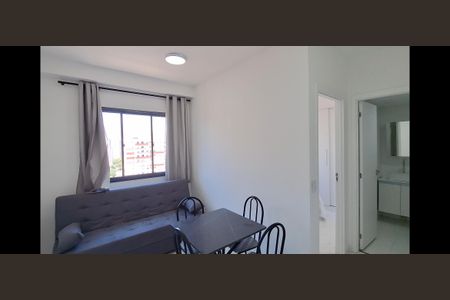 Sala/Cozinha de apartamento para alugar com 2 quartos, 33m² em Barra Funda, São Paulo