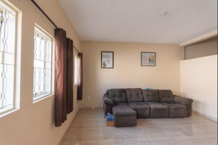 Sala de casa à venda com 4 quartos, 255m² em Jardim Carlos Lourenço, Campinas