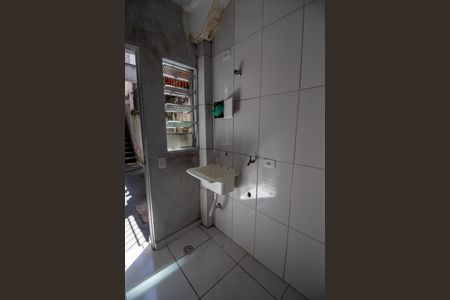 Área de Serviço de apartamento para alugar com 2 quartos, 30m² em Jardim Lucia, São Paulo