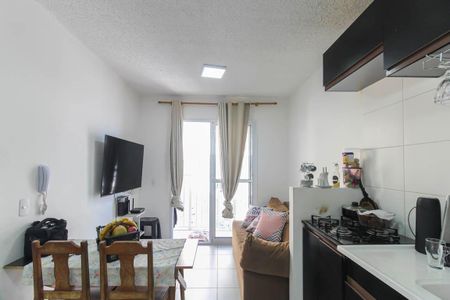 Sala/Cozinha de apartamento para alugar com 2 quartos, 40m² em Vila Ema, São Paulo
