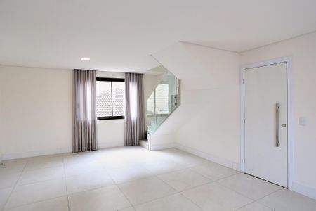 Sala de apartamento para alugar com 3 quartos, 190m² em Santa Tereza, Belo Horizonte