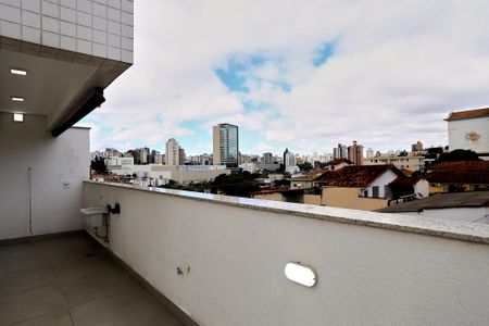 Apartamento para alugar com 190m², 3 quartos e 2 vagasVista
